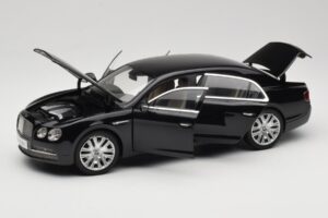 Bentley Flying Spur W12 Diamond Black Kyosho 1:18 08891DBK Metal - imagem 2 de 8
