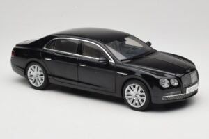 Bentley Flying Spur W12 Onyx Black Kyosho 1:18 08891NX Metal - imagem 6 de 8