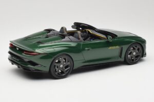 Bentley Mulliner Bacalar Scarab Green TopSpeed 1:18 TS0448 Resina - imagem 2 de 6