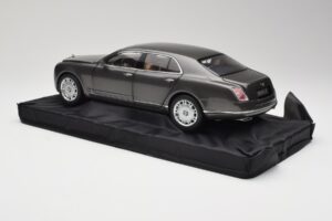 Bentley Mulsanne Brodgar Metallic Minichamps 1:18 BL843 Metal - imagem 7 de 8