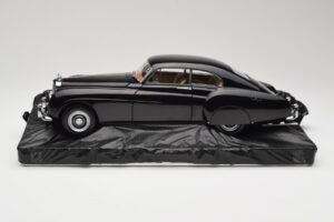 Bentley R-Type Continental Black Metallic Minichamps 1:18 100139420 Metal - imagem 4 de 8