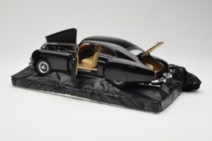 Bentley R-Type Continental Black Metallic Minichamps 1:18 100139420 Metal - imagem 5 de 8