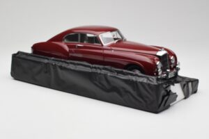 Bentley R-Type Continental Tudor Vermelho Minichamps 1:18 100139421 Metal - imagem 6 de 8
