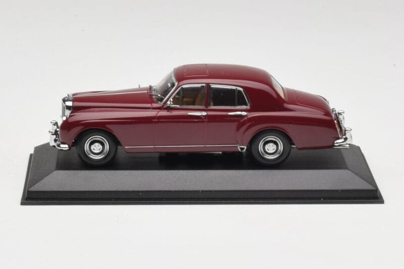 Bentley S1 Continental Flying Spur Bordô Minichamps 1:43 436139550 Metal