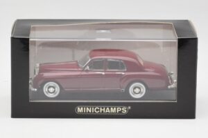 Bentley S1 Continental Flying Spur Creme Minichamps 1:43 436139551 Metal - imagem 4 de 4