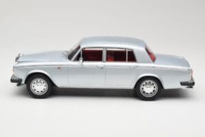 Bentley T2 Prata GT Spirit 1:18 ZM052 Resina - imagem 3 de 6