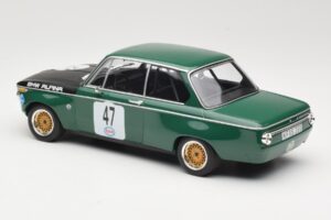 BMW 1600-2 BMW Alpina #47 P. Meyer Internationales ADAC Eifelrennen Nurburgring 1971 Minichamps 1:18 155712647 Metal - imagem 5 de 6