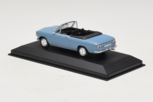 BMW 1600 Cabriolet Azul Minichamps 1:43 80420396188 Metal - imagem 3 de 4