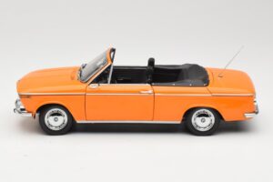 BMW 1600 E10 Cabriolet Laranja Minichamps 1:18 100021030 Metal - imagem 4 de 8