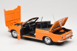 BMW 1600 E10 Cabriolet Laranja Minichamps 1:18 100021030 Metal - imagem 5 de 8