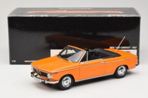BMW 1600 E10 Cabriolet Laranja Minichamps 1:18 100021030 Metal - imagem 8 de 8