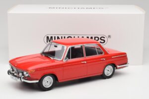BMW 1800 Ti Carmim Vermelho Minichamps 1:18 107024001 Metal - imagem 6 de 6