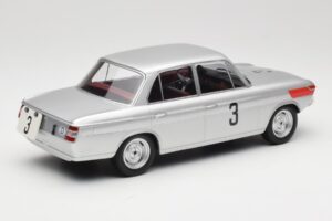 BMW 1800 TiSA #3 D. Glemser / J. Ickx 24 Hours of Spa 1965 Minichamps 1:18 155652903 Metal - imagem 2 de 6