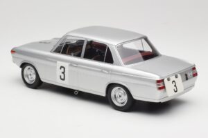 BMW 1800 TiSA #3 D. Glemser / J. Ickx 24 Hours of Spa 1965 Minichamps 1:18 155652903 Metal - imagem 5 de 6