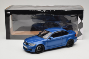BMW 1M Coupe E82 Blue Metallic Minichamps 1:18 110020025 Metal - imagem 8 de 8
