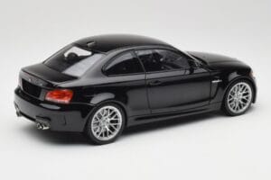 BMW 1M Coupe E82 Black Metallic Minichamps 1:18 110020021 Metal - imagem 3 de 8