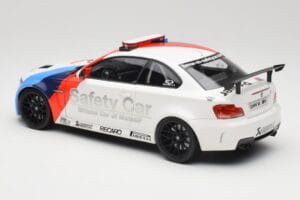 BMW 1M Coupe E82 Safety Car MotoGP 2011 Minichamps 1:18 110020040 Metal - imagem 7 de 8