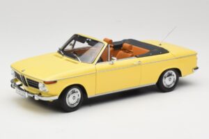 BMW 2002 Cabriolet Verde Brilhante Minichamps 1:18 80430145820 Metal