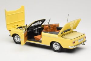 BMW 2002 Cabriolet Verde Brilhante Minichamps 1:18 80430145820 Metal - imagem 5 de 8