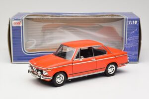 BMW 2002 E10 ti Laranja Anson 1:18 30386 Metal - imagem 8 de 8