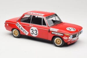 BMW 2002 Jockey Racing #33 B. Tobiasson / L. Nordstrom 6 Hours Nurburgring 1972 Minichamps 1:18 155722633 Metal - imagem 4 de 6