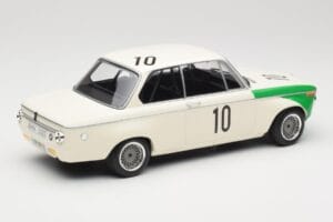 BMW 2002 Tii E10 #10 H. Hahne / D. Quester Winners Nurburgring 1968 Minichamps 1:18 155682710 Metal - imagem 2 de 6