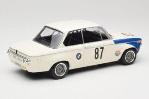 BMW 2002 Tii E10 #87 H. Hahne Grand Prix Brno 1969 Minichamps 1:18 155692787 Metal - imagem 2 de 6