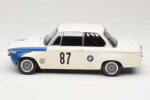 BMW 2002 Tii E10 #87 H. Hahne Grand Prix Brno 1969 Minichamps 1:18 155692787 Metal - imagem 3 de 6