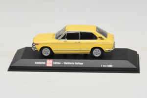 BMW 2002 Touring Amarelo Minichamps 1:43 403021115 Metal