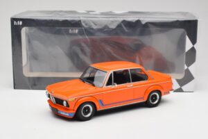 BMW 2002 Turbo Laranja Minichamps 1:18 155026202 Metal - imagem 6 de 6