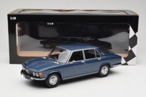 BMW 2500 E3 Blue Metallic Minichamps 1:18 155029200 Metal - imagem 6 de 6