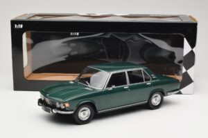 BMW 2500 E3 Green Metallic Minichamps 1:18 155029201 Metal - imagem 6 de 6