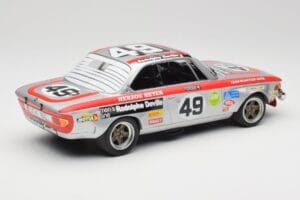 BMW 2800 CS E9 #49 Team Schnitzer G. Herzog / H. Heyer 24 Hours of Spa 1972 Minichamps 1:18 155722749 Metal - imagem 2 de 6