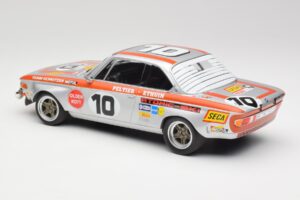 BMW 2800 CS Team Schnitzer #10 J. Fitzpatrick / J. Peltier Spa 1972 Minichamps 1:18 155722710 Metal - imagem 5 de 6