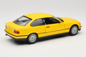 BMW 3 Series E36 Coupe Amarelo UT Models 1:18 180023320 Metal - imagem 3 de 8