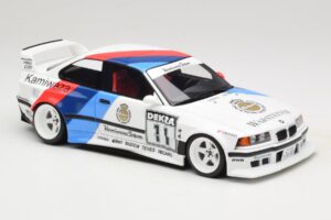 BMW 3 E36 Khyzyl Saleem Warsteiner Otto 1:18 OT1176 Resina - imagem 4 de 6