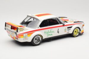 BMW 3.0 CSL E9 Juma Tuning J. Corbisier / T. Joosen / L. Berndtson GP Nurburgring 1976 Minichamps 1:18 155762504 Metal - imagem 2 de 6