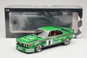 BMW 3.0 CSL E9 #1 Alpina G. Nilsson / D. Quester Winners Nürburgring 1977 Minichamps 1:18 155772501 Metal - imagem 6 de 6