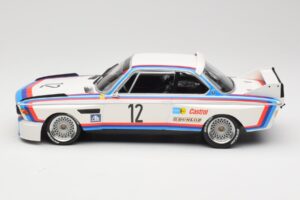 BMW 3.0 CSL E9 #12 BMW Motorsport C. Amon / H-J. Stuck Winners 6 Hours Nurburgring 1973 Minichamps 1:18 155732612 Metal - imagem 3 de 6