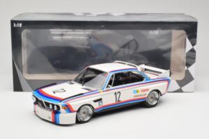 BMW 3.0 CSL E9 #12 BMW Motorsport C. Amon / H-J. Stuck Winners 6 Hours Nurburgring 1973 Minichamps 1:18 155732612 Metal - imagem 6 de 6