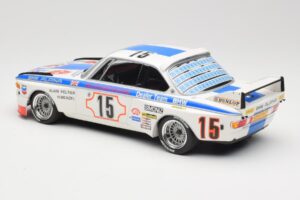 BMW 3.0 CSL E9 #15 BMW Alpina J. Peltier / H. Menzel 24 Hours of Spa 1973 Minichamps 1:18 155732695 Metal - imagem 5 de 6
