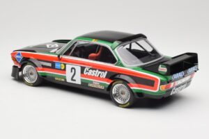 BMW 3.0 CSL E9 #2 Luigi Racing J-M. de Wael / A. de Fierlant Winners GP Nurburgring 1976 Minichamps 1:18 155762502 Metal - imagem 5 de 6