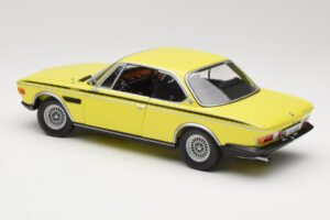 BMW 3.0 CSL E9 Amarelo Minichamps 1:18 80430137980 Metal - imagem 7 de 8