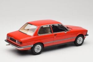 BMW 316 E21 Vermelho Minichamps 1:18 107024100 Resina - imagem 2 de 6