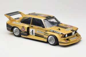 BMW 320i #4 Warsteiner J. Obermoser DRM 1977 Minichamps 1:18 180772105-R1 Metal - imagem 6 de 8