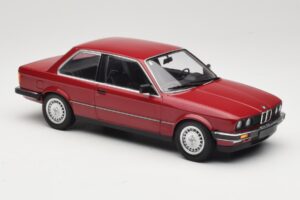 BMW 323i E30 Carmine Minichamps 1:18 155026008 Metal - imagem 4 de 6