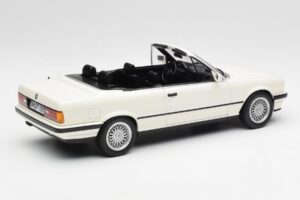 BMW 325i E30 Cabriolet Alpine Branco Norev 1:18 183213 Metal - imagem 2 de 6