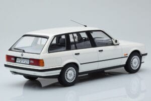 BMW 325i E30 Touring Branco Edição Limitada Norev 1:18 183217 Metal - imagem 2 de 6