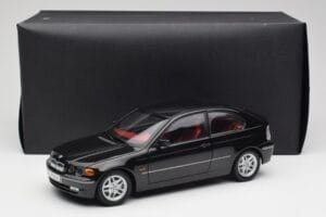 BMW 325Ti Compact E46 Preto Kyosho 1:18 80430024440 Metal - imagem 7 de 7