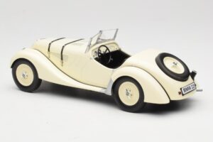BMW 328 Roadster Branco Minichamps 1:18 80435A8F228 Metal - imagem 3 de 6